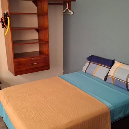 Appartamento Casa Alexita Puerto Baquerizo Moreno Esterno foto